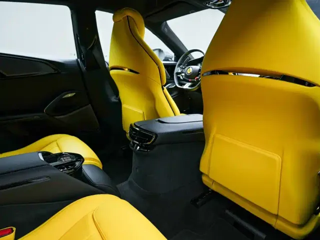 Ferrari Purosangue — Фото автомобиля 24