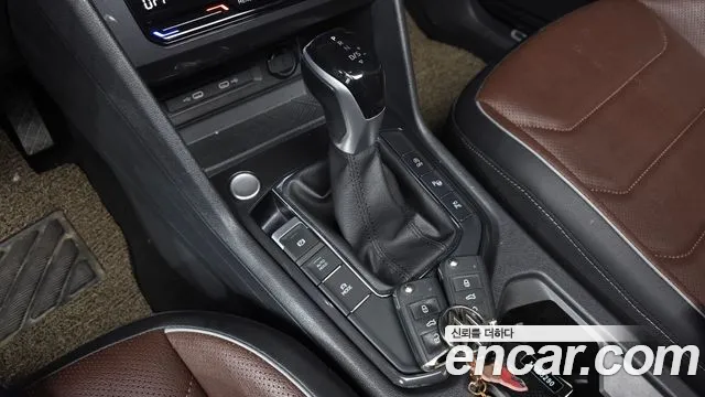 Volkswagen Tiguan — Фото автомобиля 9