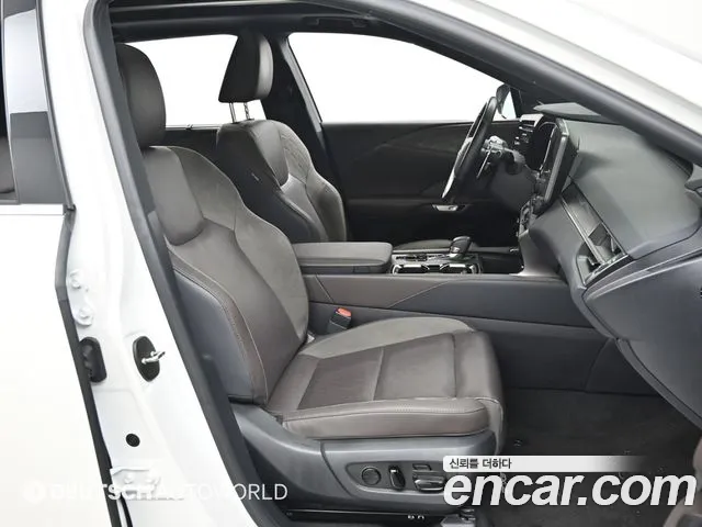 Lexus RX — Фото автомобиля 10