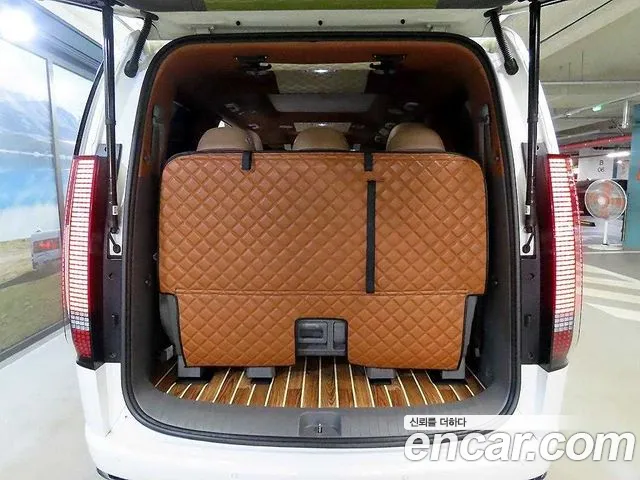 Hyundai Staria — Фото автомобиля 19