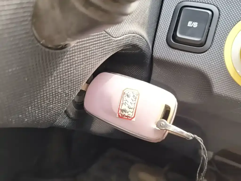 Wuling Motors Hongguang MINIEV 2021 Macaron Premium Edition LFP — Фото автомобиля 8