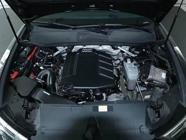 Audi A6L — Фото автомобиля 9