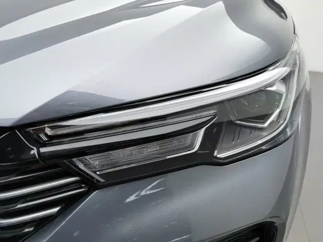 Roewe RX3 — Фото автомобиля 7