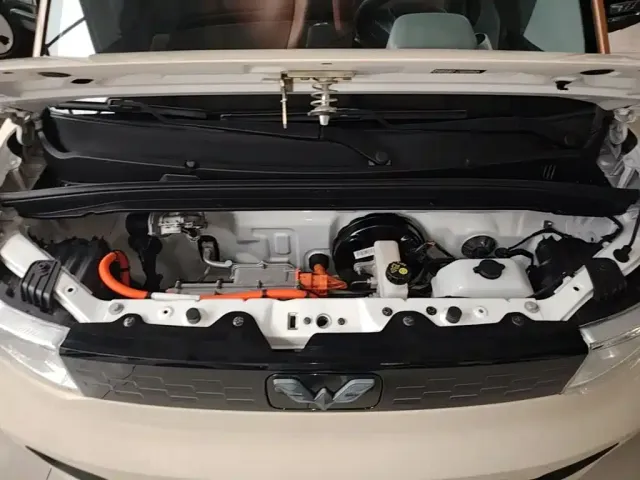 Wuling Hongguang Mini EV — Фото автомобиля 19
