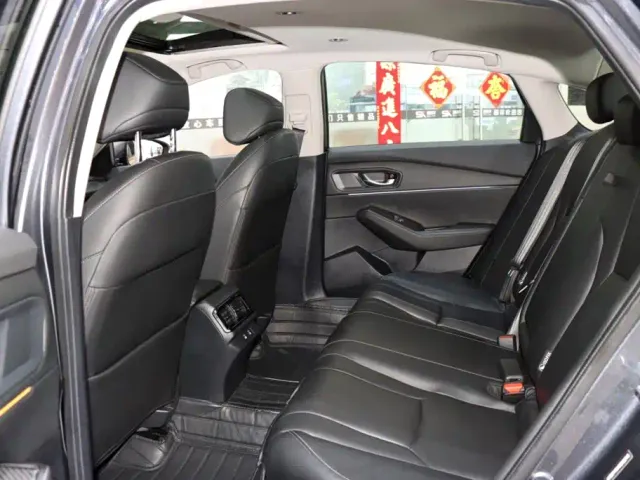 Honda Accord — Фото автомобиля 11
