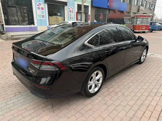 Honda Accord — Фото автомобиля 7