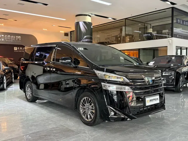 Toyota Vellfire — Фото автомобиля 3