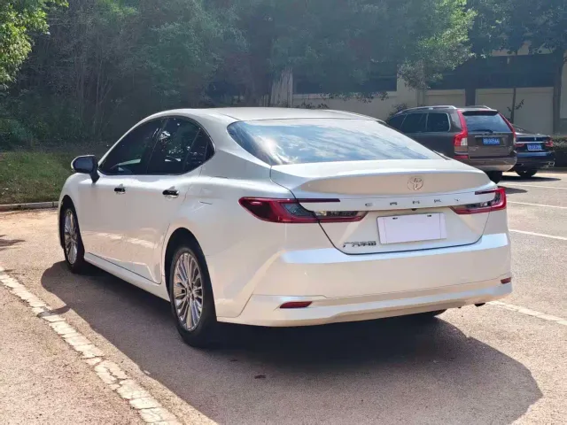 Toyota Camry — Фото автомобиля 7