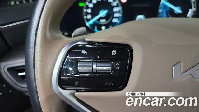 Kia K8 Hybrid — Фото автомобиля 28