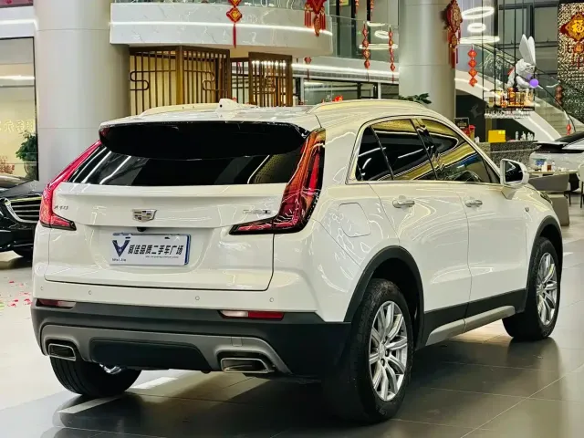 Cadillac XT4 — Фото автомобиля 7