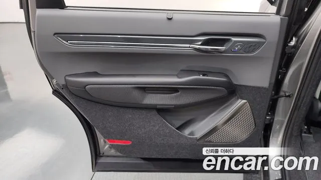 Kia EV9 — Фото автомобиля 25