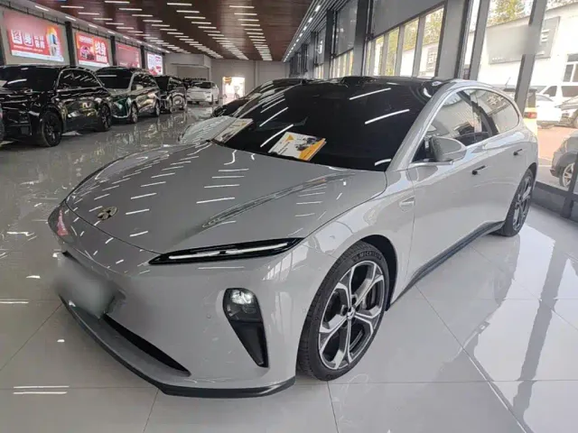 Фотография автомобиля — Nio ET5 Touring