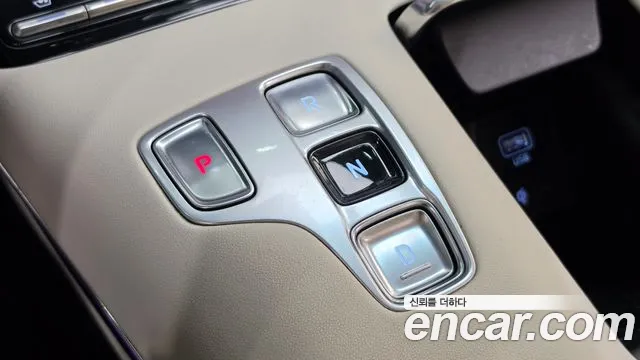 Hyundai Grandeur (New) Hybrid — Фото автомобиля 12