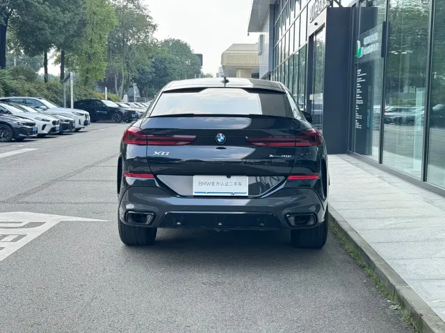 BMW X6 — Фото автомобиля 6