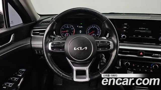 Kia K5 Generation 3 — Фото автомобиля 19
