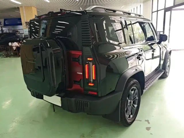 Jetour T2 — Фото автомобиля 6