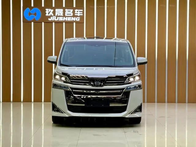 Toyota Vellfire — Фото автомобиля 2