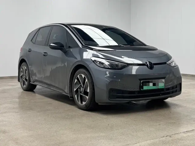Volkswagen ID.3 — Фото автомобиля 3
