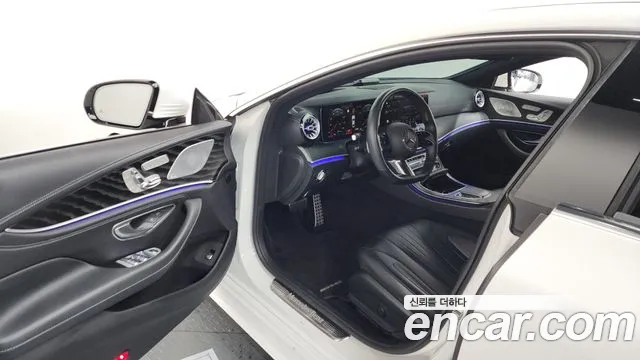 Mercedes-Benz CLS-Class — Фото автомобиля 10