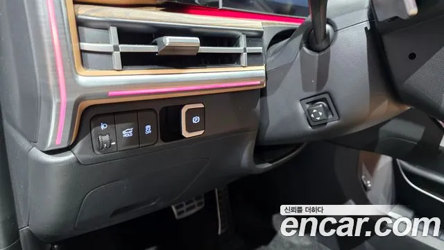 Hyundai Santa Fe MX5 — Фото автомобиля 18