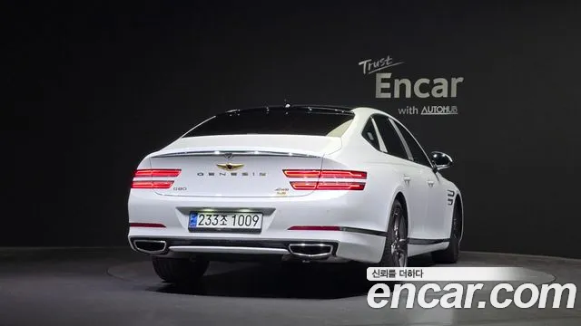 Genesis G80 Бензин 2.5 турбо AWD — Фото автомобиля 4