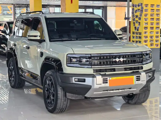 BYD FangChengBao Leopard 5 — Фото автомобиля 3