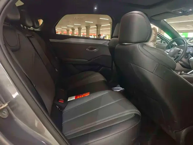 BYD Qin L — Фото автомобиля 5