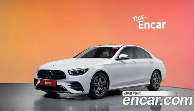 Фотография автомобиля — Mercedes-Benz E-Class W213