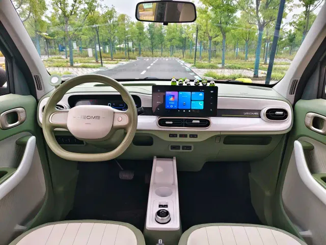 Geely Panda — Фото автомобиля 13