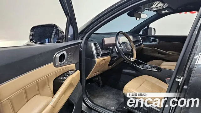 Kia Sorento Новый Sorento 4 поколение Бензин 2.5T 2WD — Фото автомобиля 11