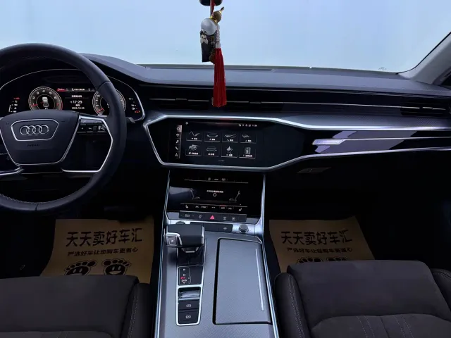 Audi A7L — Фото автомобиля 21