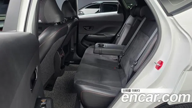 Hyundai Kona Kona (SX2) Бензин 1.6 Turbo 4WD — Фото автомобиля 12