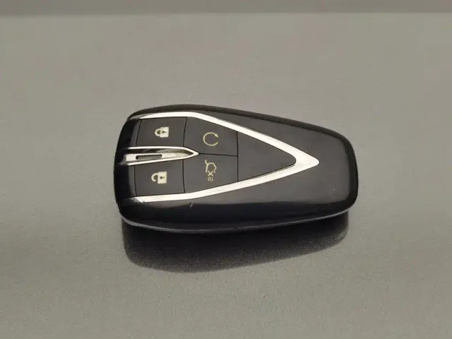 Changan UNI-V — Фото автомобиля 19