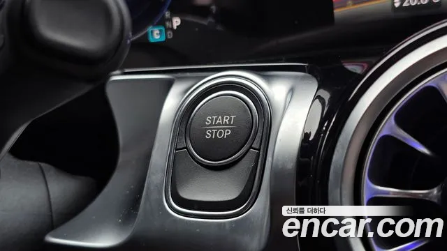 Mercedes-Benz EQB — Фото автомобиля 28