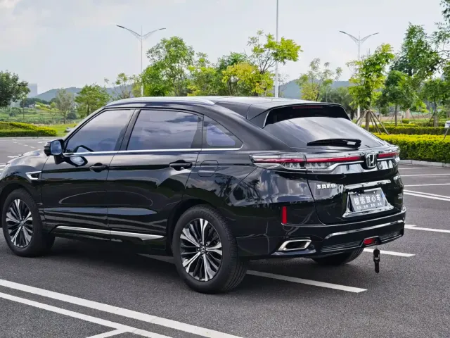 Honda UR-V — Фото автомобиля 11
