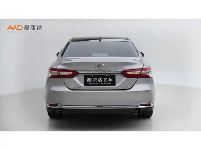 Toyota Camry — Фото автомобиля 4