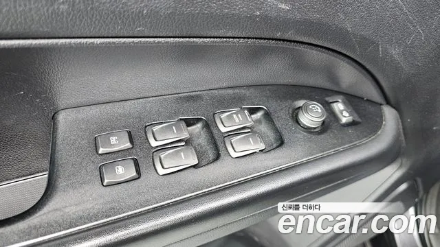 KG_Mobility_Ssangyong Rexton Новый Rexton Sport Дизель 2.2 4WD — Фото автомобиля 15