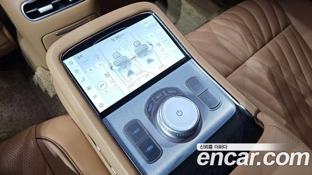 Genesis G90 Бензин 3.5 турбо AWD — Фото автомобиля 29