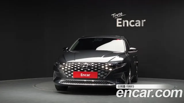 Hyundai Grandeur (New) Hybrid — Фото автомобиля 3