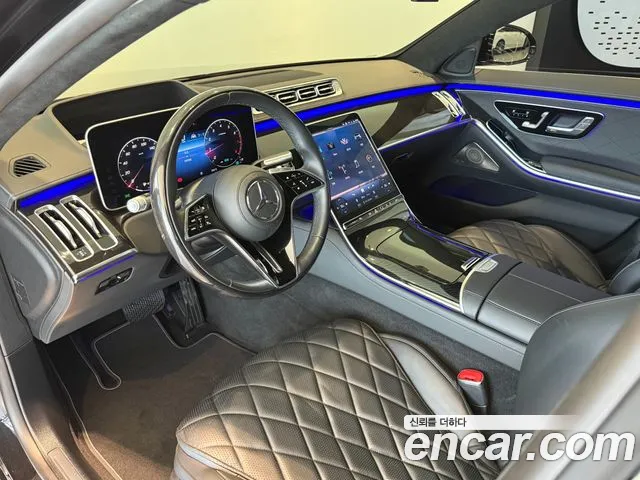 Mercedes-Benz S-Class — Фото автомобиля 12