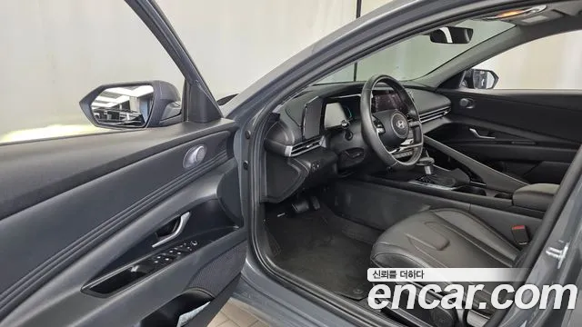 Hyundai Avante CN7 — Фото автомобиля 15