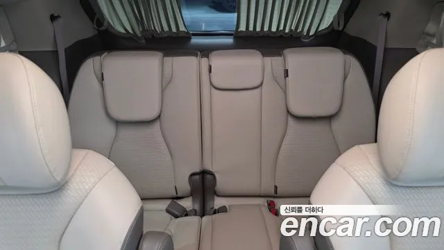 Kia Canival Carnival 4 поколение Бензин 7 мест Hi-Limousine — Фото автомобиля 19