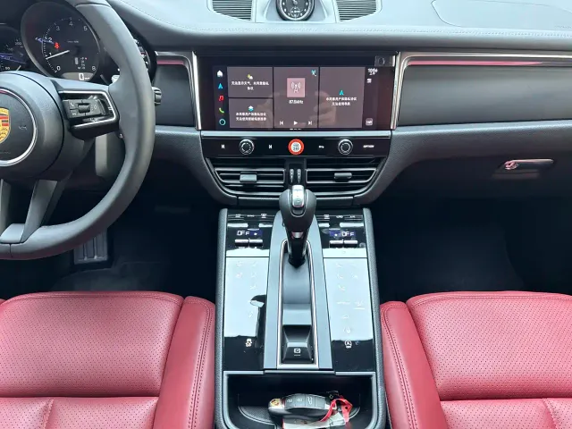 Porsche Macan — Фото автомобиля 20