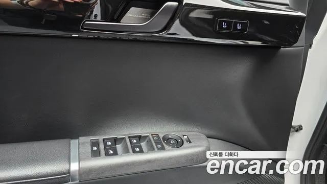 Hyundai Grandeur Grandeur (GN7) 3.5 LPG 2WD (Такси) — Фото автомобиля 26