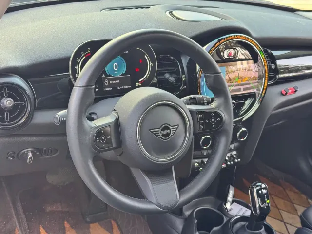 MINI Hatch — Фото автомобиля 8