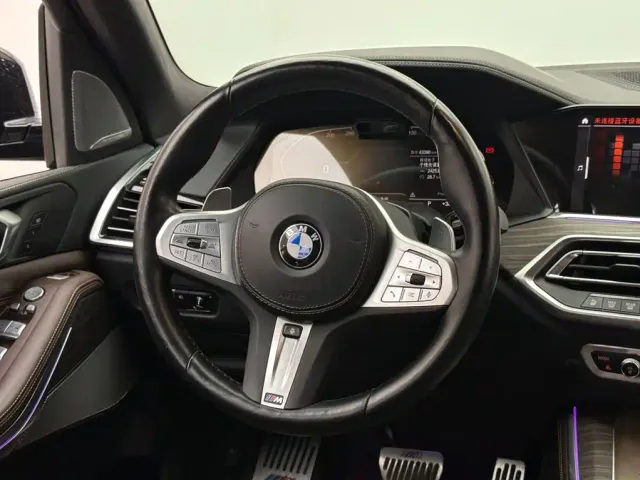 BMW X5 — Фото автомобиля 12