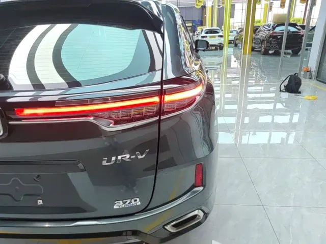 Honda Honda UR-V 2020 370TURBO 2WD Premium Elegance Edition — Фото автомобиля 7