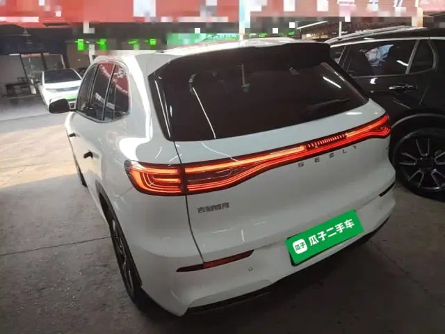 Geely Galaxy E5 — Фото автомобиля 4