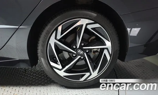 Hyundai Sonata — Фото автомобиля 6