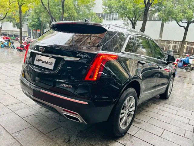 Cadillac XT5 — Фото автомобиля 2